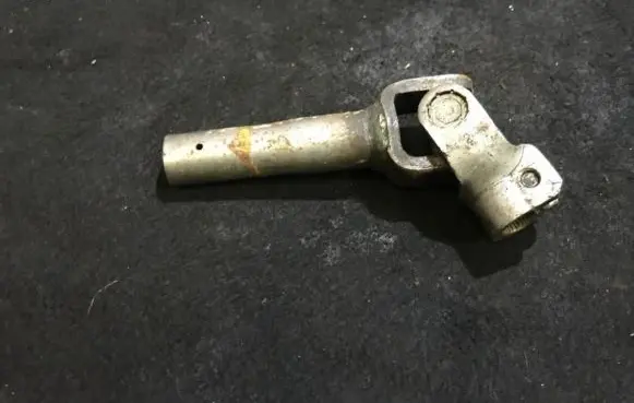 Mitsubishi Colt Steering column universal joint
