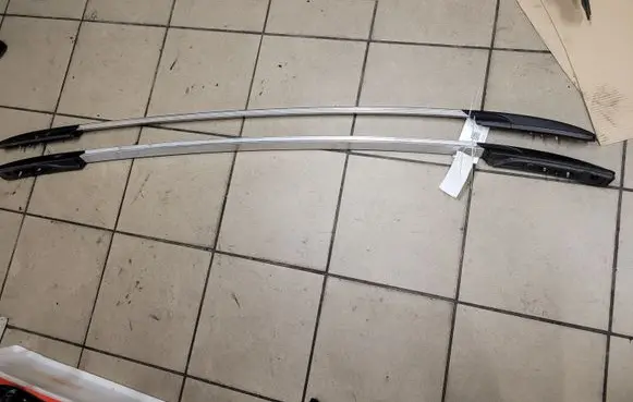 Volvo V40 Cross country Roof bar rail