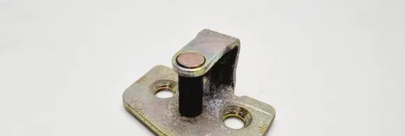 Opel Zafira A Rear door lock loop/hook striker 