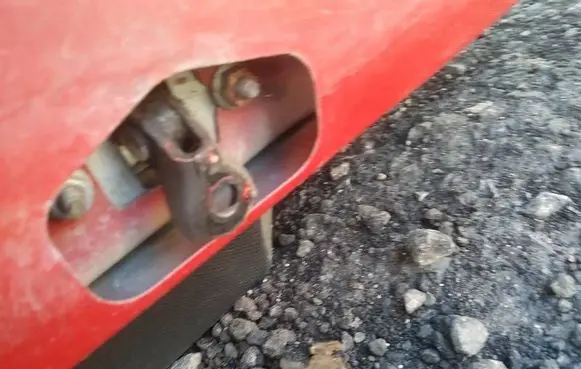 Citroen Berlingo Front door check strap stopper 
