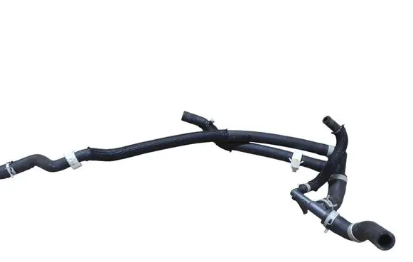 Engine coolant pipe/hose