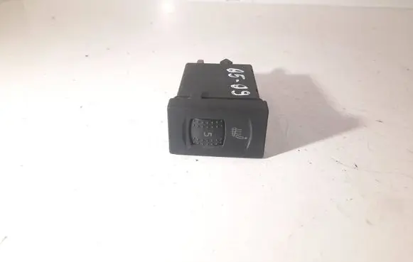 Seat heating switch