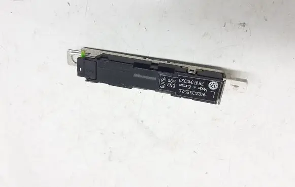 Volkswagen Scirocco Aerial antenna amplifier 1K80355552C 7617310333