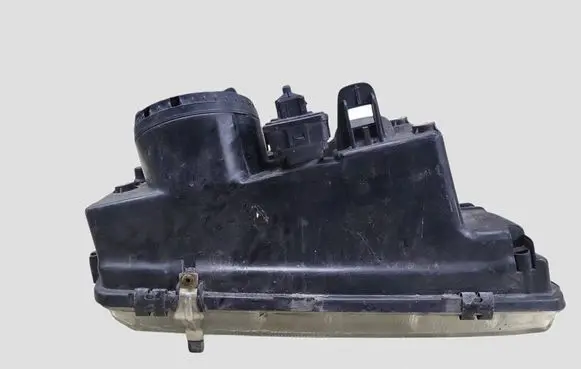 Volvo S70 V70 V70 XC Headlight/headlamp TYC205484