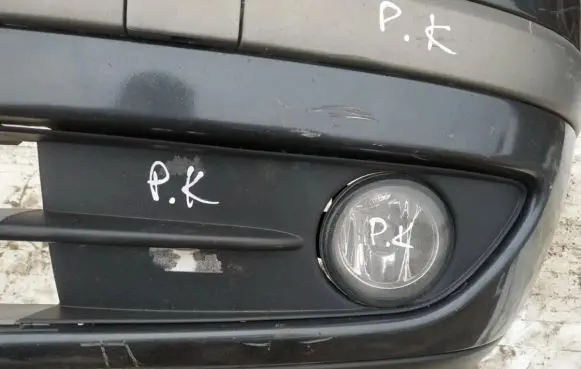 Renault Laguna II Front bumper lower grill