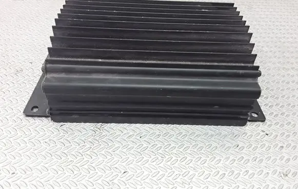 Audi A8 S8 D2 4D Sound amplifier