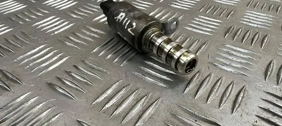 Citroen C4 Cactus Camshaft vanos timing valve V758776080 V75877608003