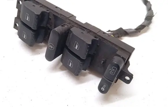 Skoda Octavia Mk1 (1U) Electric window control switch 1J4959857A