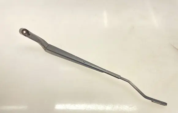 Toyota Corolla E120 E130 Front wiper blade arm