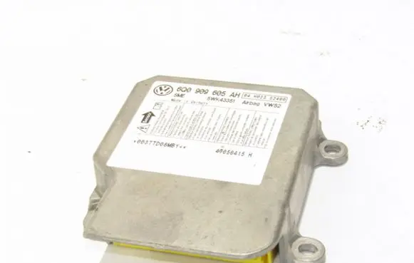 Mitsubishi Pajero Airbag control unit/module 6Q0909605