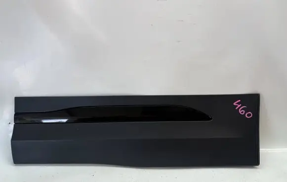 Mercedes-Benz GLA H247 Front door trim (molding) A2477378500