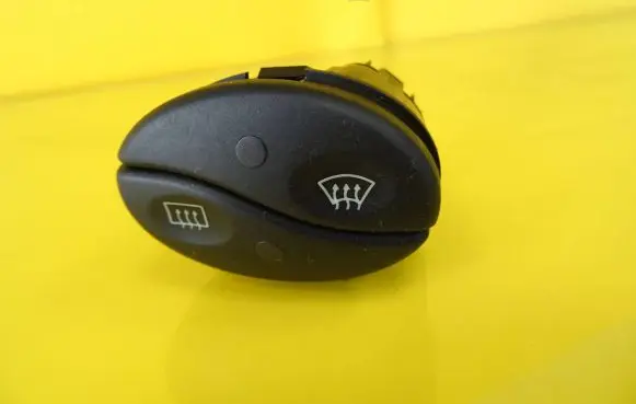Ford Mondeo MK II Windscreen/window heater switch 95AG18K574AA