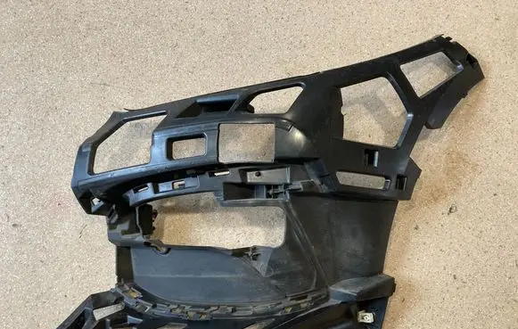 BMW 1 F40 Front bumper mounting bracket 7459709 7459713