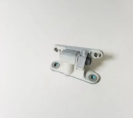 Mercedes-Benz GL X164 Front door lower hinge 