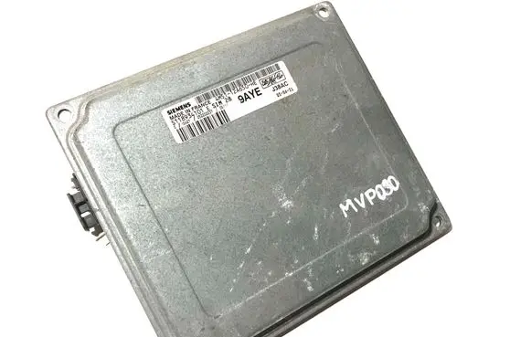 Ford Focus Engine control unit/module 4M5112A650HE S118934101E