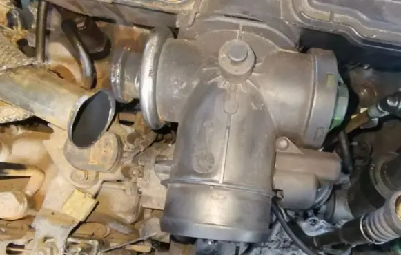 Peugeot Partner Throttle valve 9638111280