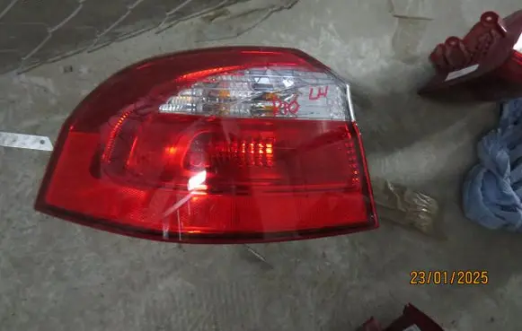 KIA Rio Rear/tail lights 924011W3 AP209D01