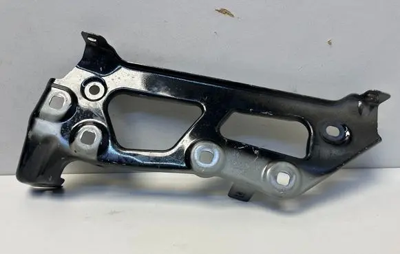 BMW X2 U10 Fender mounting bracket 9629560