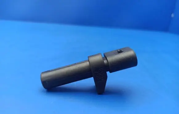 Mercedes-Benz ML W163 Crankshaft position sensor 0031532828
