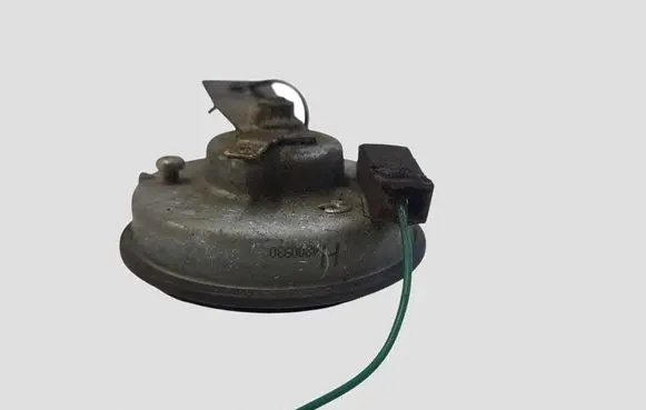 Nissan Leaf II (ZE1) Horn signal 004020