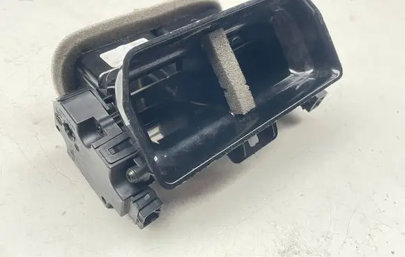 Audi A6 S6 C7 4G Rear glass lock/latch Q65 4K0857042A