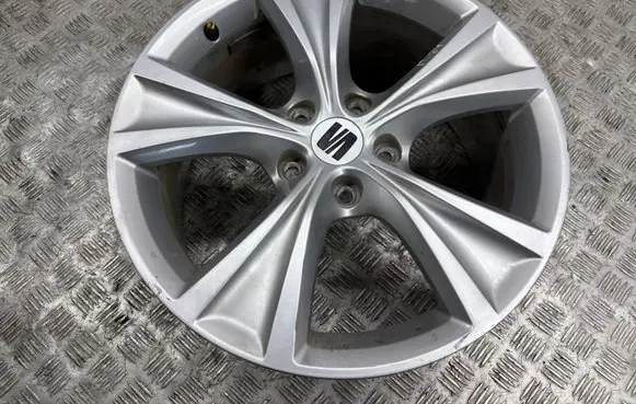 Seat Leon IV R17 alloy rim 5FA601025C