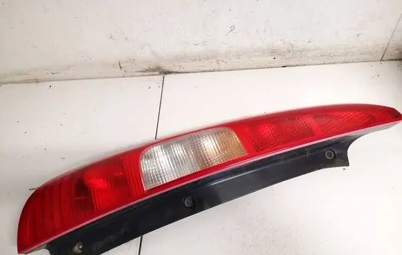 Mitsubishi Colt Rear/tail lights mr957375