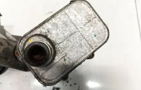 Engine oil radiator
