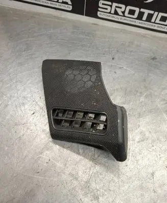 Mercedes-Benz E W210 Bottom trim A2106800639