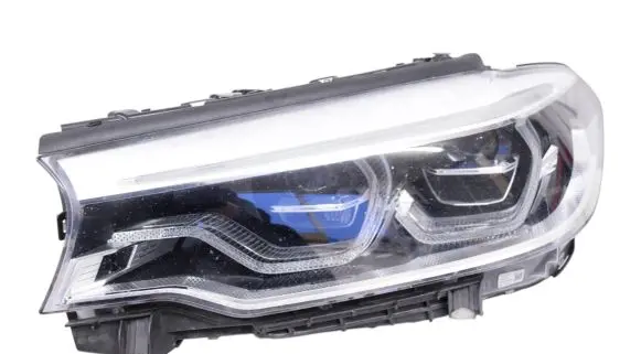 BMW 5 G30 G31 Headlight/headlamp 7439193