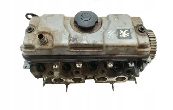 Peugeot 307 Engine head 9634005110