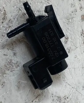 BMW 5 F10 F11 Turbo solenoid valve 70231800
