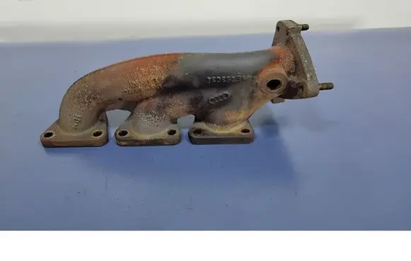 Audi A6 Allroad C5 Exhaust manifold 06E253034D