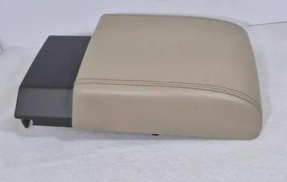 Land Rover Evoque I Armrest