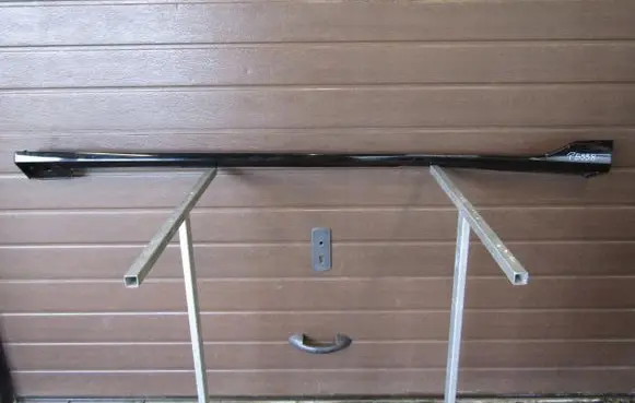 Front sill (body part)
