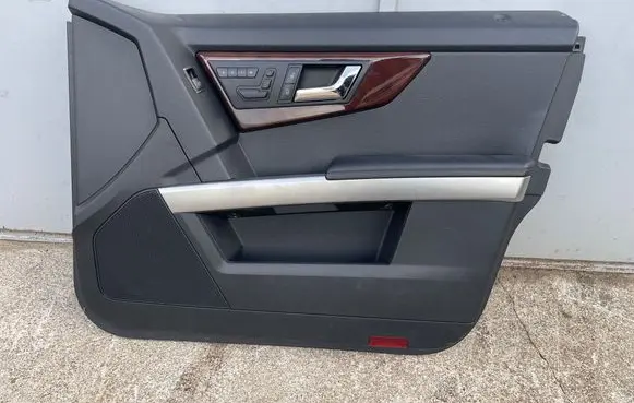 Mercedes-Benz GLK (X204) Front door card panel trim A1698202701 A2047200628 0001048373