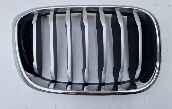 BMW X3 G01 Front bumper upper radiator grill 7440854 7469436 7464920