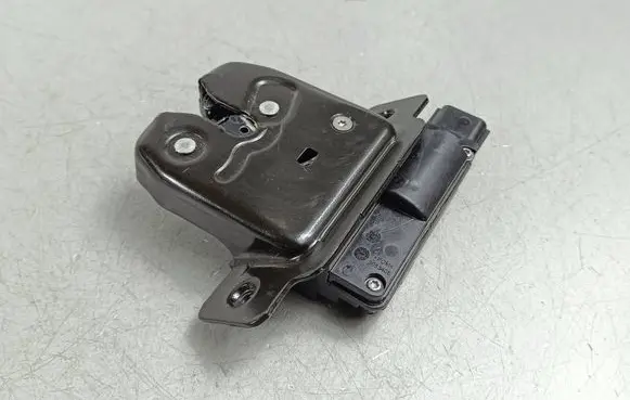 Nissan X-Trail T33 Tailgate/trunk/boot lock/catch/latch 3053395 3057548 905026RR1