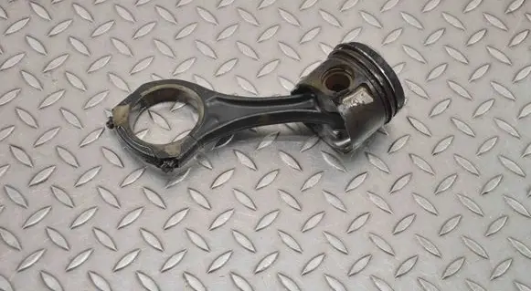Piston