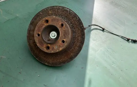 Renault Master II Front wheel hub spindle knuckle 7700314593