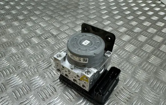 Ford Ecosport ABS Pump GN152B373EA