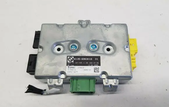 BMW 5 E60 E61 Door control unit/module 6963016 nr8686