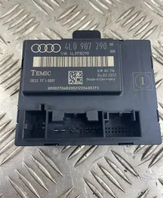 Audi Q7 4L Door control unit/module 4L0907290