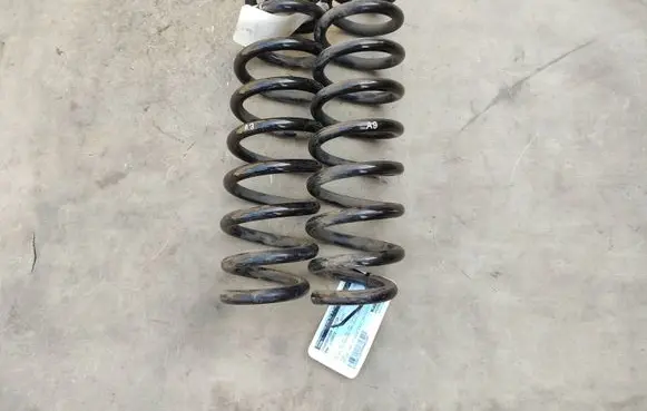 BMW 1 E82 E88 Rear coil spring A9A9