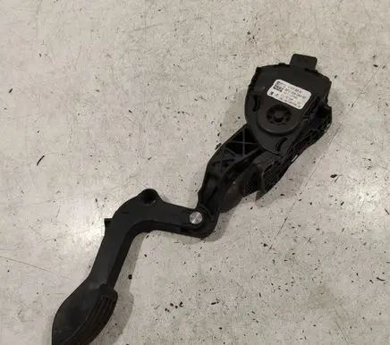 Peugeot 807 Accelerator throttle pedal 1400838880