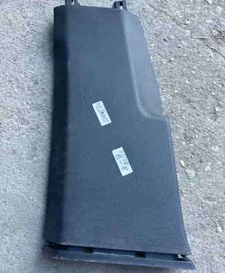 Volkswagen PASSAT B8 (B) pillar trim (bottom) 3G0867291C 3G0867291B