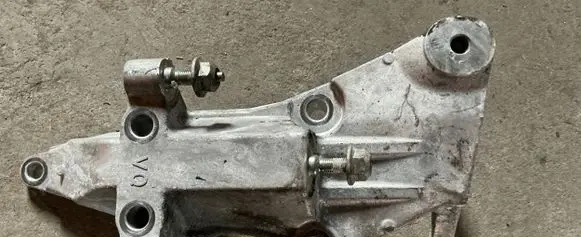 Nissan Murano Z52 Engine mounting bracket 1MMSA104A0