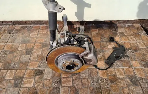 Volvo XC40 Front wheel hub