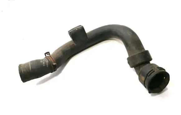 Volkswagen PASSAT B5.5 Engine coolant pipe/hose 8D0121101AD
