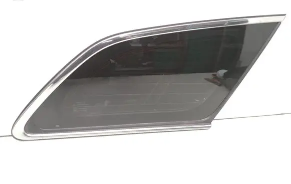 Toyota Avensis T270 Rear side window 43R00048